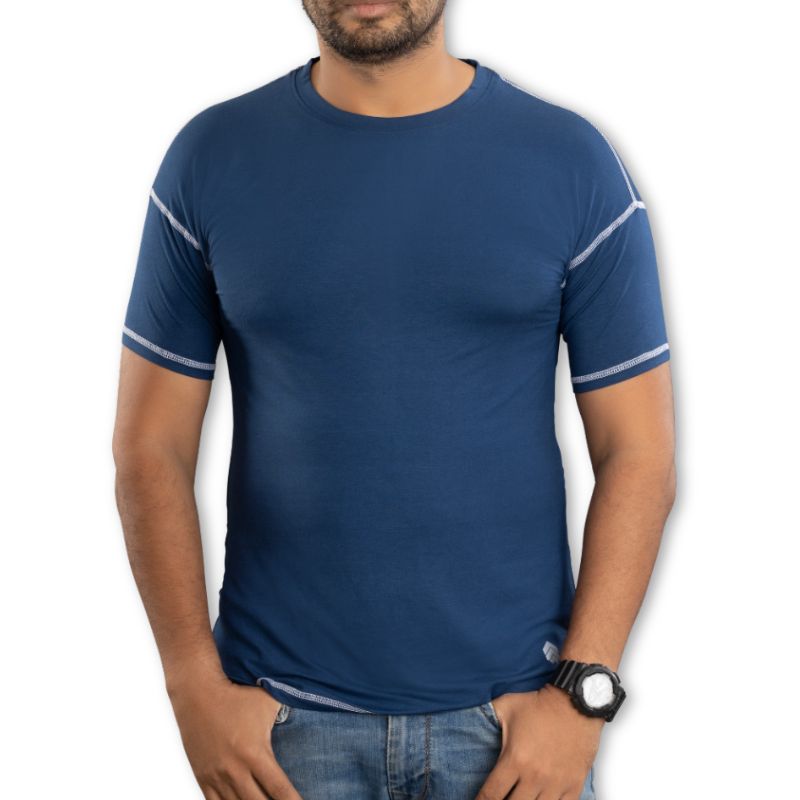 Indian men's Ruggd bamboo training T-shirt with odor-resistant fabric, shown in navy color on a plain background.