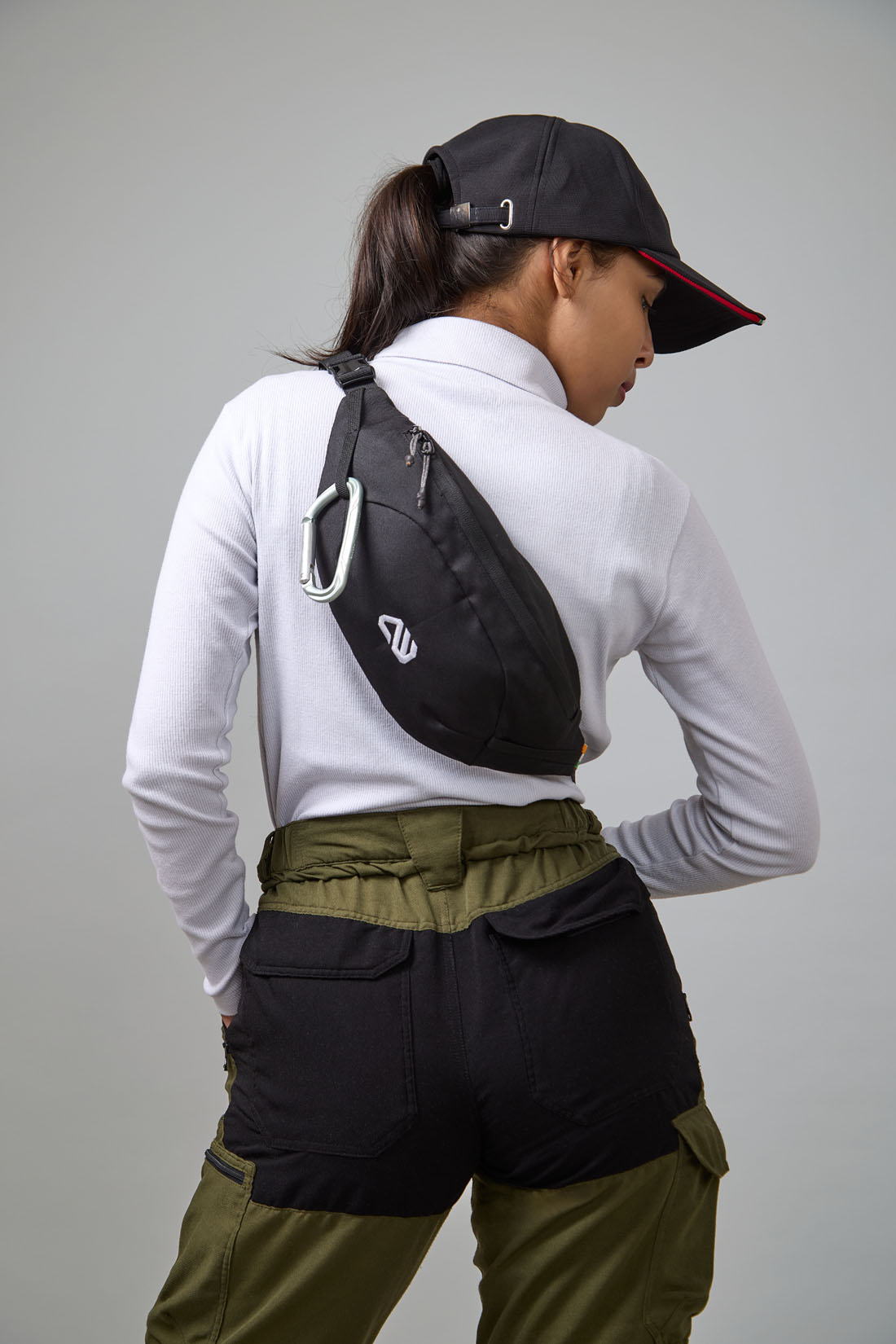 Adventure Worx Travel & Hiking Chail Cross Body Waist Pack (Pack of2) - Black - Waist Packs