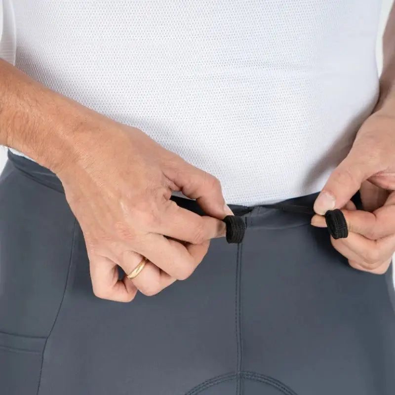 Apace Men's Blade Endurance cycling pants in slate gray, featuring cargo pockets and a snug fit for active cycling.