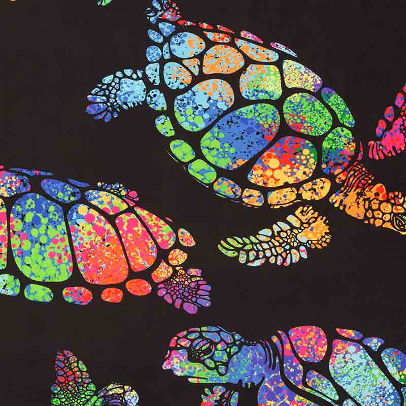 Azen unisex microfiber hooded beach towel in black, featuring a soft, absorbent material with a hood for versatile use at the beach.