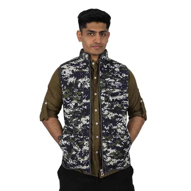 Clawear Men’s Sariska Quilted Camo Half Jacket - Camo / S - Vest Jacket