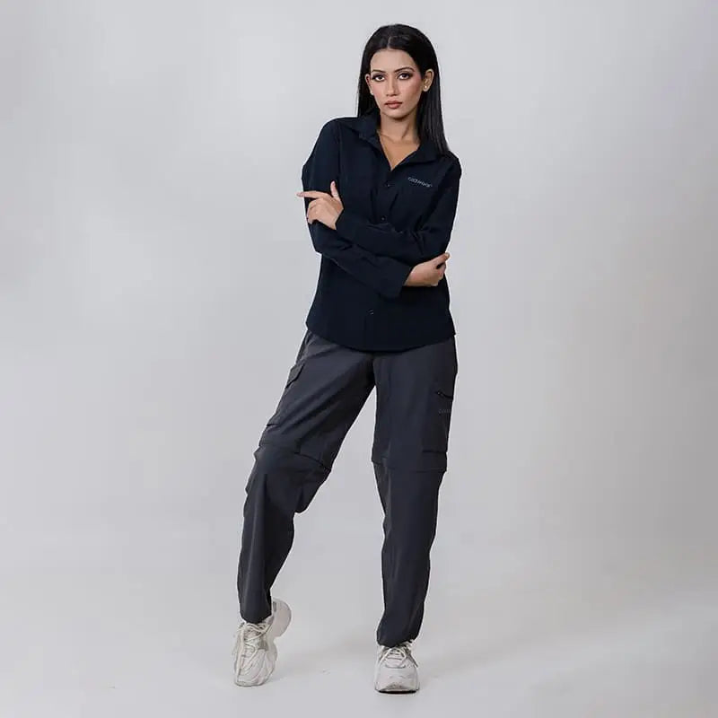 Clawear Women's Kuno Convertible Cargo Pants in dark gray, featuring multiple pockets and adjustable cuffs.