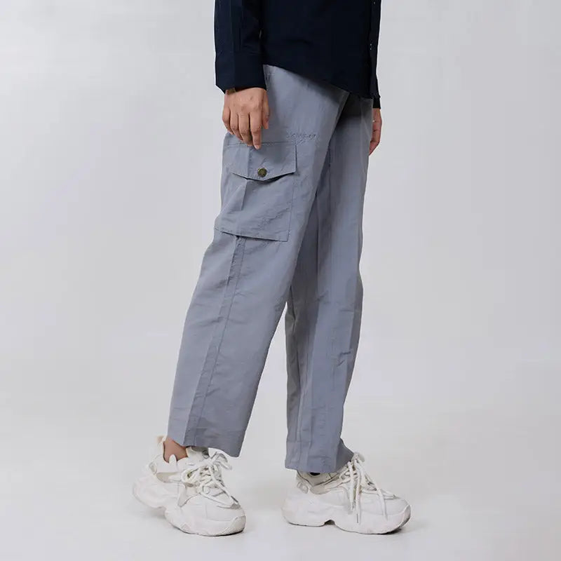 Clawear Women's Masai Cargo Pants in green, featuring multiple pockets, relaxed fit, and durable fabric for casual wear.