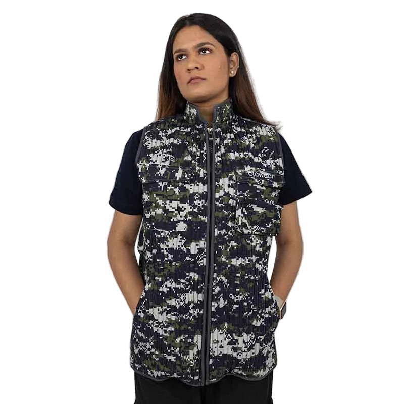 Clawear Women’s Sariska Quilted Camo Half Jacket - Camo / S - Vest Jacket