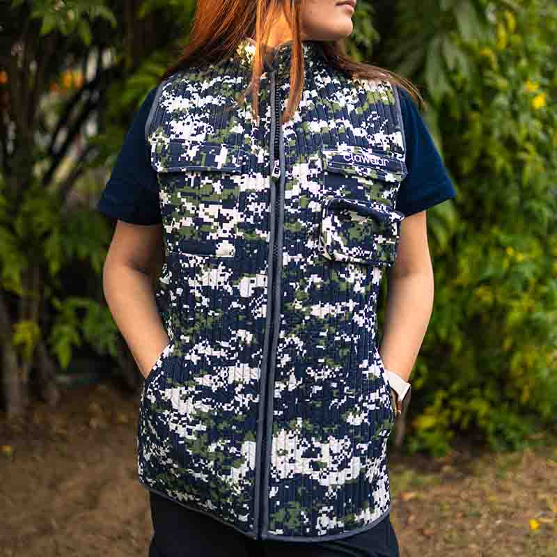 Clawear Women’s Sariska Quilted Camo Half Jacket - Vest Jacket