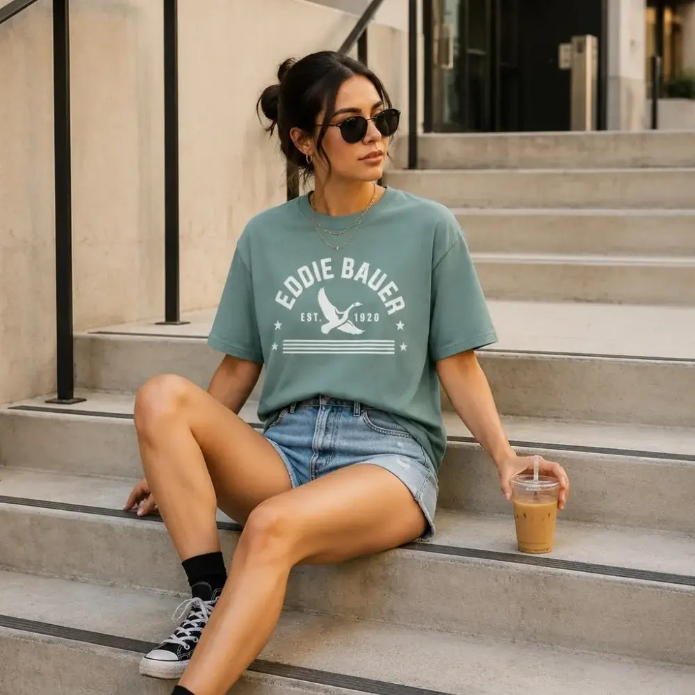 Eddie Bauer Women’s 1920 Tee - T-shirt