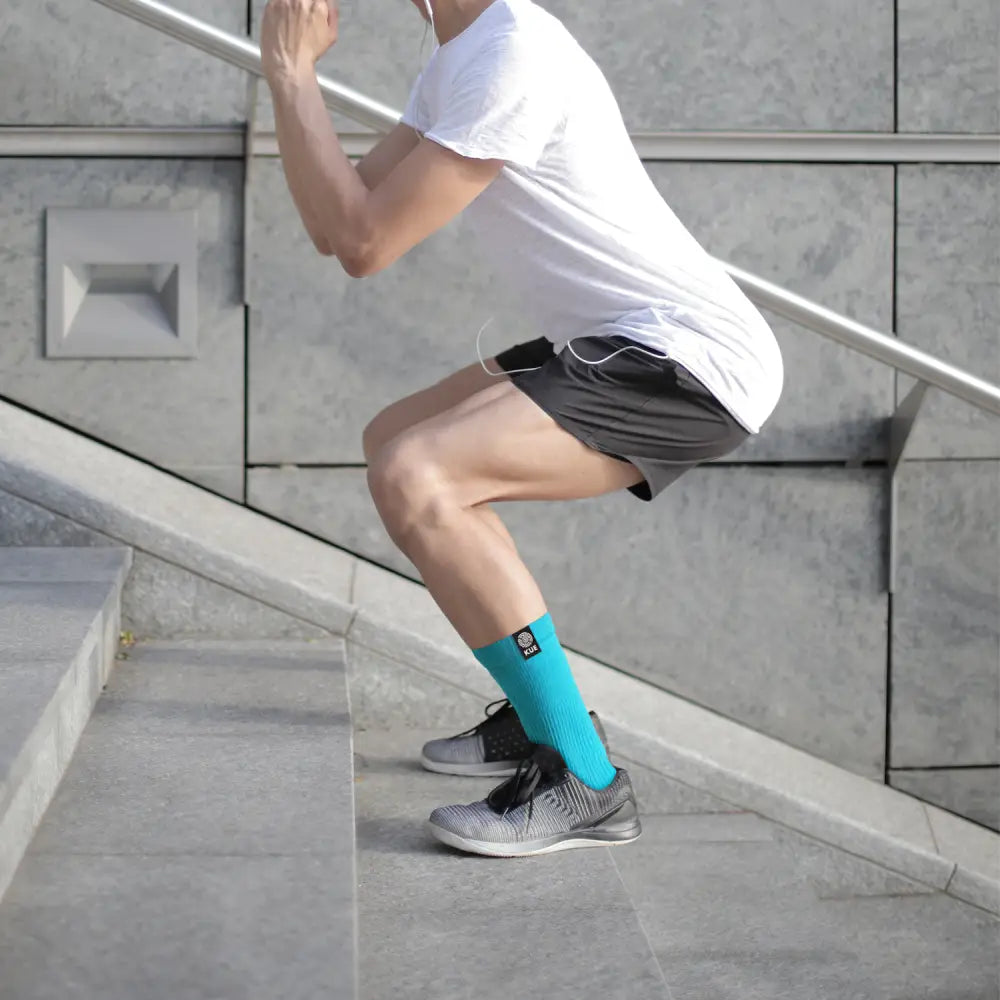 Kue Unisex Odour-Free Sports Crew Socks - Socks