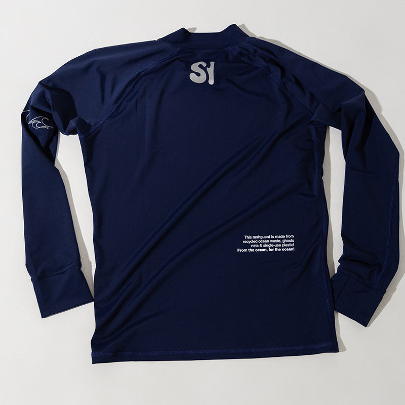 Surface Interval women's oceanic rash guard T-shirt with full sleeves in navy blue, designed for water activities and sun protection.