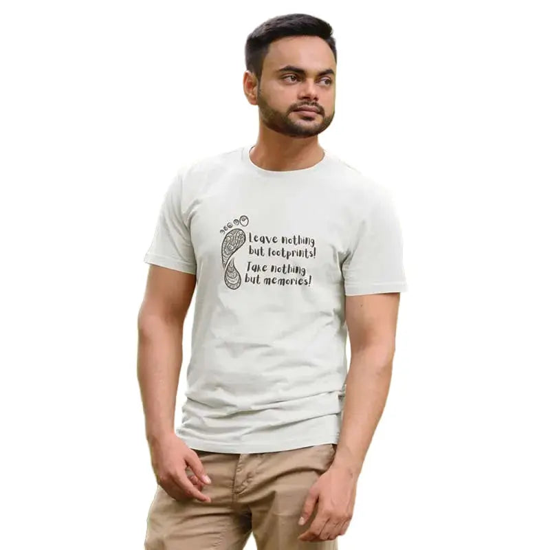 The Mahua Store Men’s Leave Footprints-Take Memories Print T-shirt - White / XS - T-shirt