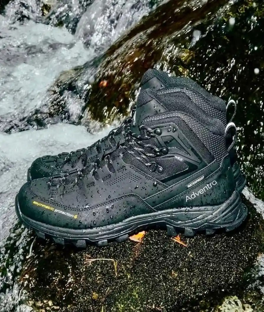 Why You Shouldn’t Wear Regular Sports Shoes for a Trek