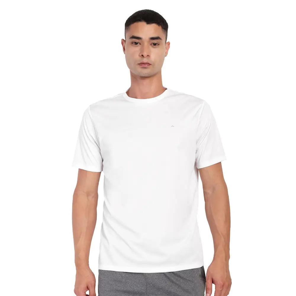 Adventra Men’s Basic Round Neck T-shirt - White / S - T-shirt