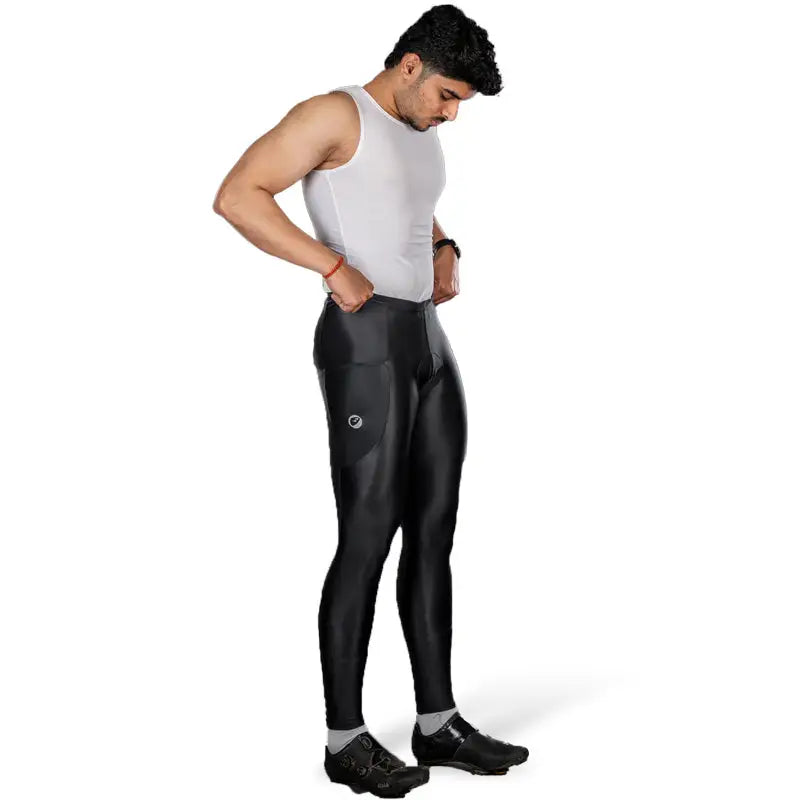 Apace men's gel padded cycling full tights in black, designed for comfort and performance during bike rides.