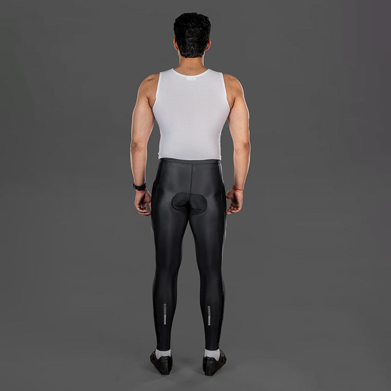 Apace men's gel padded cycling full tights in black, designed for comfort and performance during bike rides.