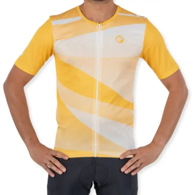 Apace men's relax fit cycling jersey in yellow with short sleeves and breathable fabric, designed for comfort during rides.