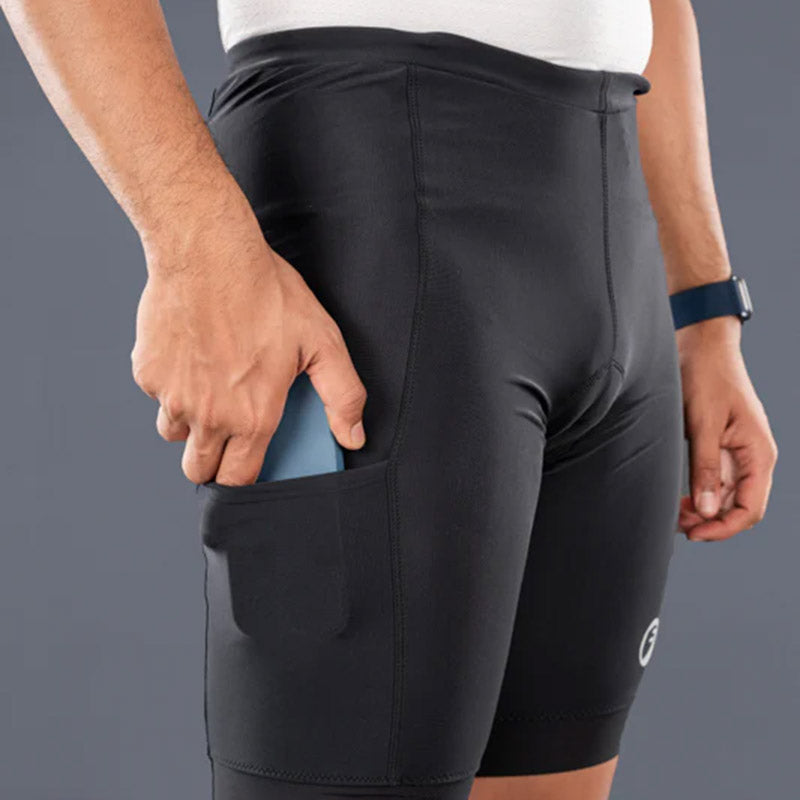 Apace Men's Verge Primo triathlon shorts in black, featuring a sleek design and comfortable fit for athletic performance.