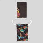 Azen unisex microfiber hooded beach towel in black, featuring a soft, absorbent material with a hood for versatile beach use.