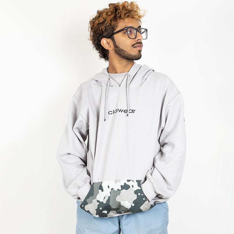 Clawear men's Himalayan hoodie in gray, featuring a cozy, soft fabric with a drawstring hood and front pocket detail.