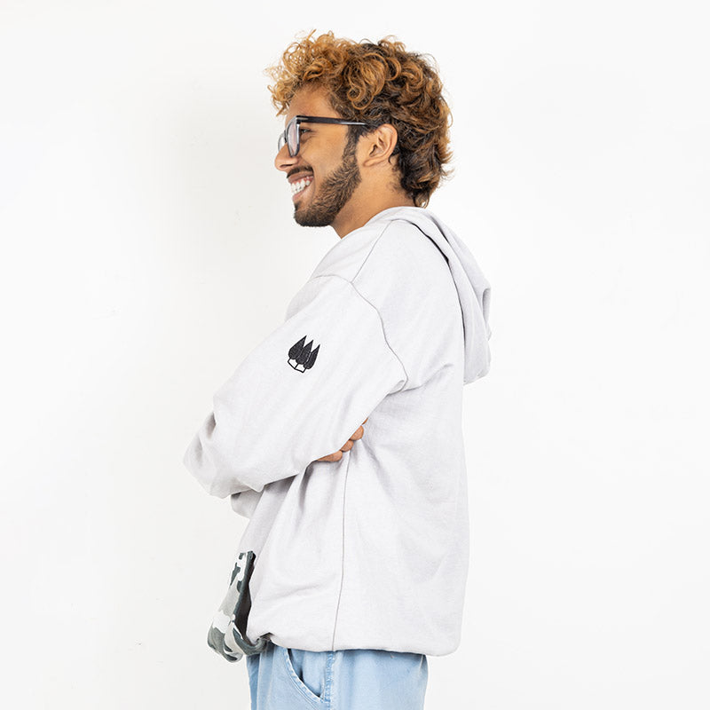 Gray Clawear men's Himalayan hoodie with a comfortable fit, featuring a hood and front pocket, perfect for casual wear.