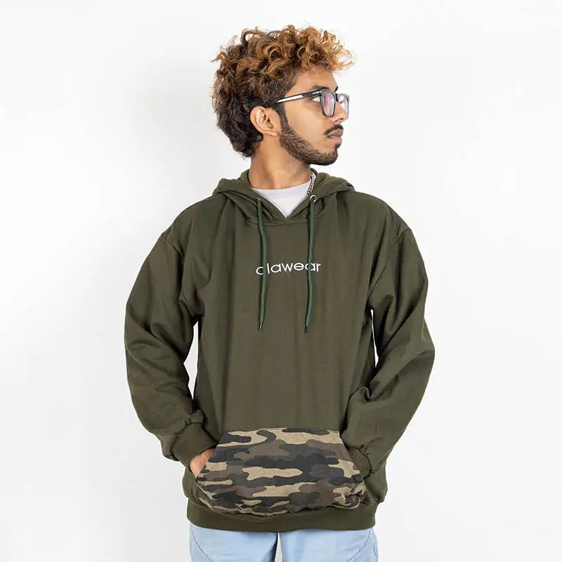 Clawear Himalayan men's hoodie in green with a front pocket and drawstring hood, casual and comfortable for everyday wear.