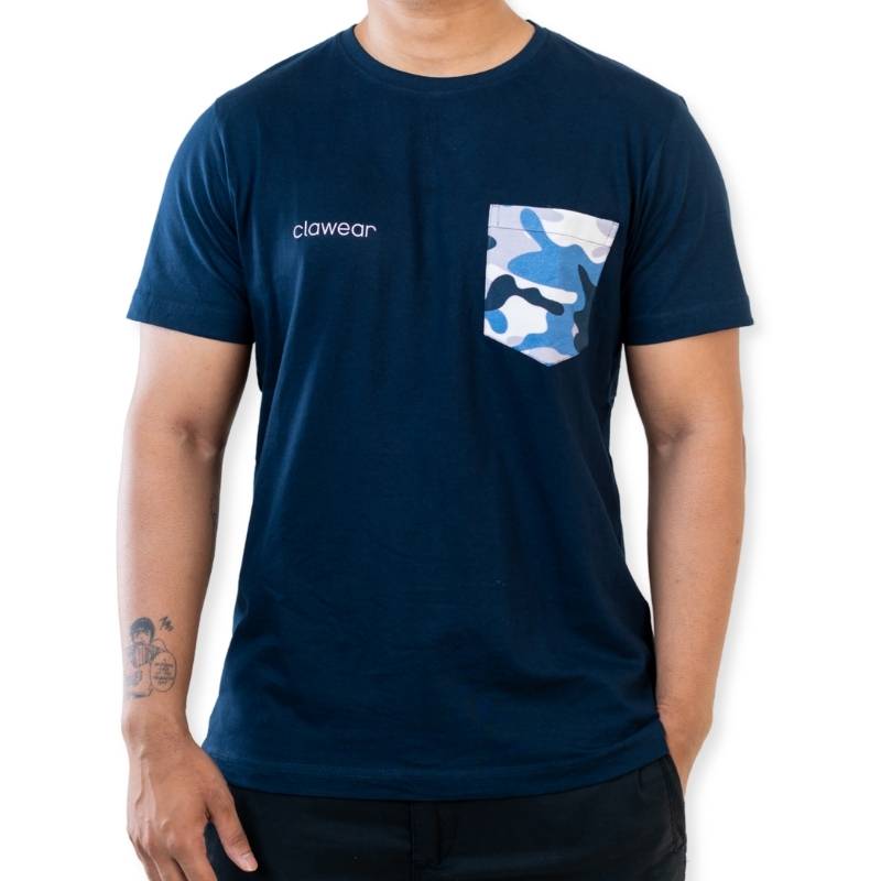Clawear men's Kaziranga T-shirt with a front pocket in blue, featuring a casual fit and soft cotton fabric.