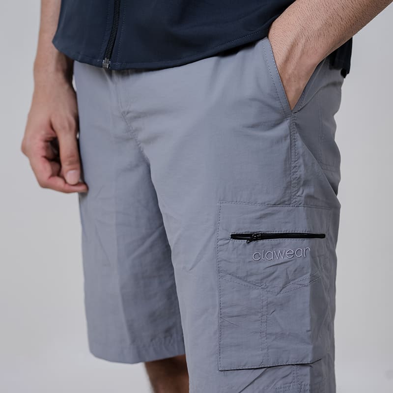 Clawear men's Mara cargo shorts in gray, featuring multiple pockets and a relaxed fit, ideal for casual wear.