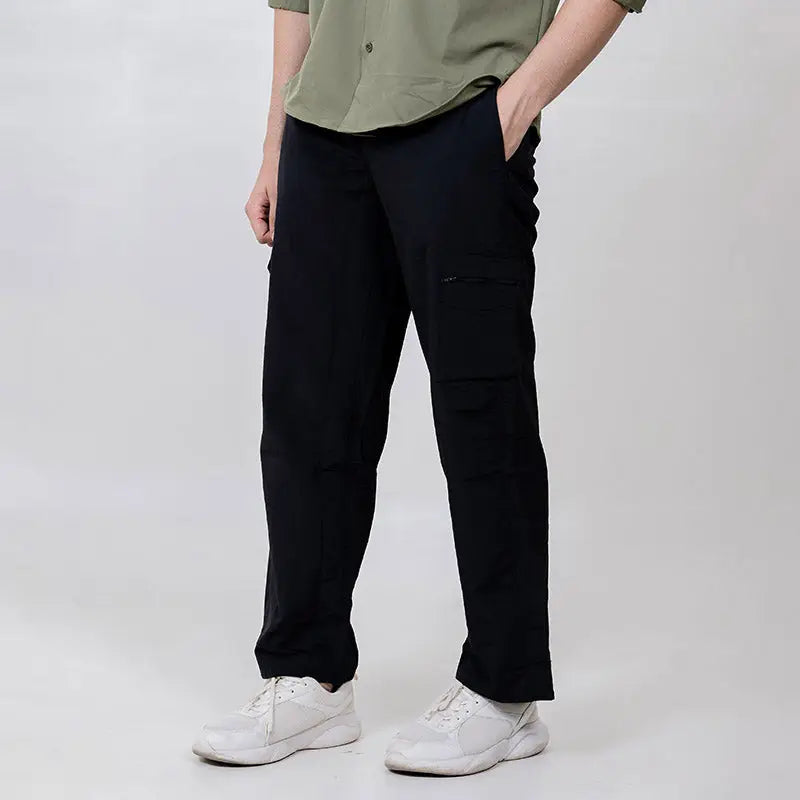 Clawear men's Masai cargo pants in black with multiple pockets, relaxed fit, and durable fabric for casual wear.