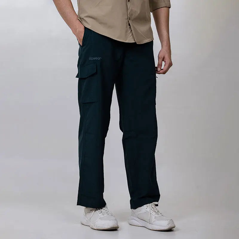 Green Clawear Men's Masai Cargo Pants with multiple pockets, relaxed fit, and durable fabric, designed for comfort and style.