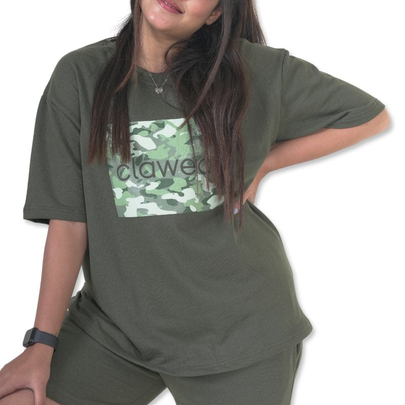 Green Clawear Women's Hemis T-shirt displayed flat with short sleeves and crew neckline, showcasing its casual, comfortable style.