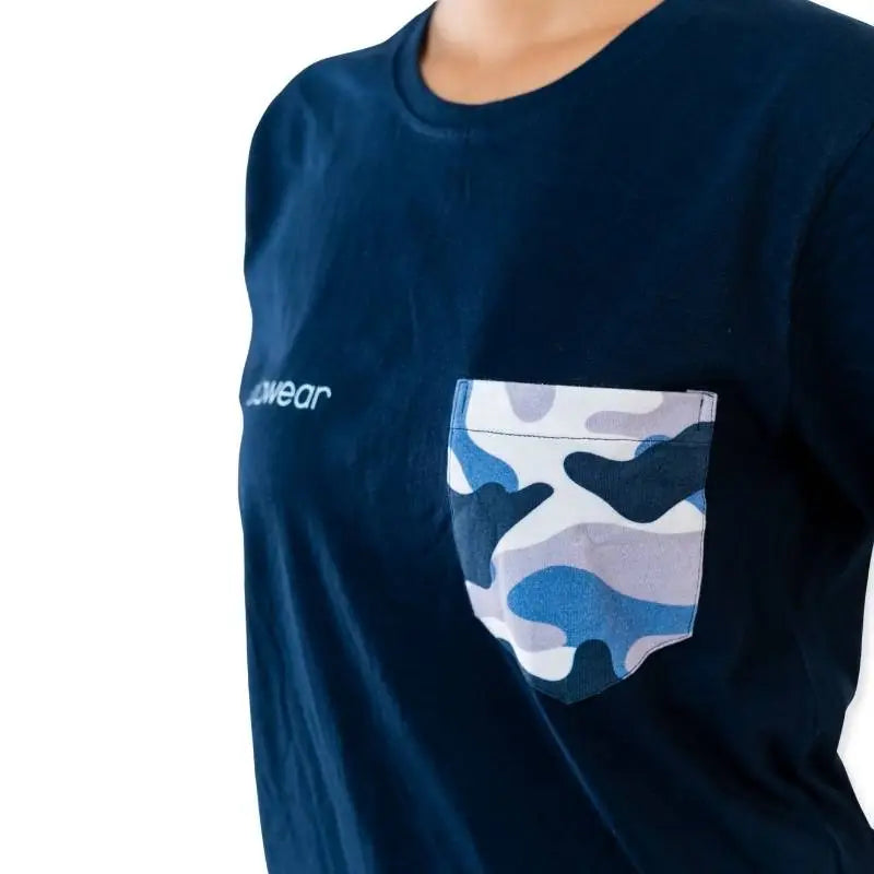 Clawear Women's Kaziranga T-shirt with pocket in blue, featuring a casual fit and front pocket design.