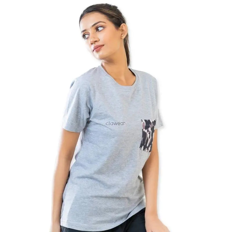 Clawear Women's Kaziranga T-shirt with pocket, light grey color, casual fit, featuring a round neckline and short sleeves.