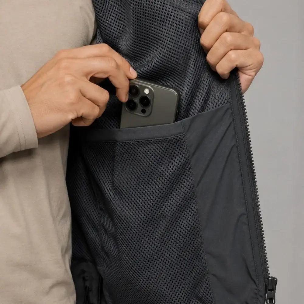 Eddie Bauer Unisex Pathfinder 8-pocket Travel Vest - Vest