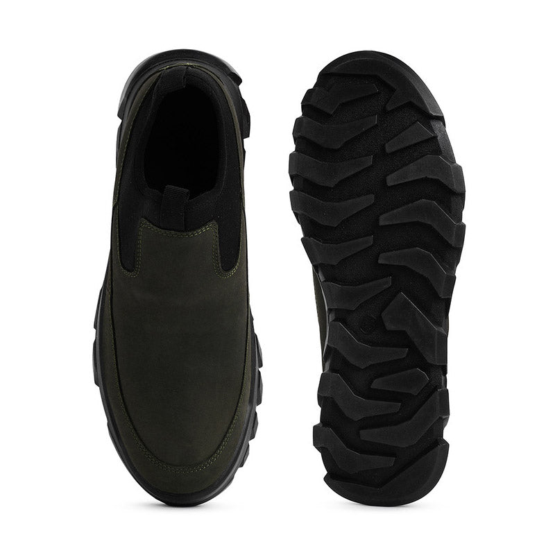 Ergon men's outdoor water-resistant leather shoes in gray with sturdy sole and lace-up design, suitable for rugged outdoor activities.