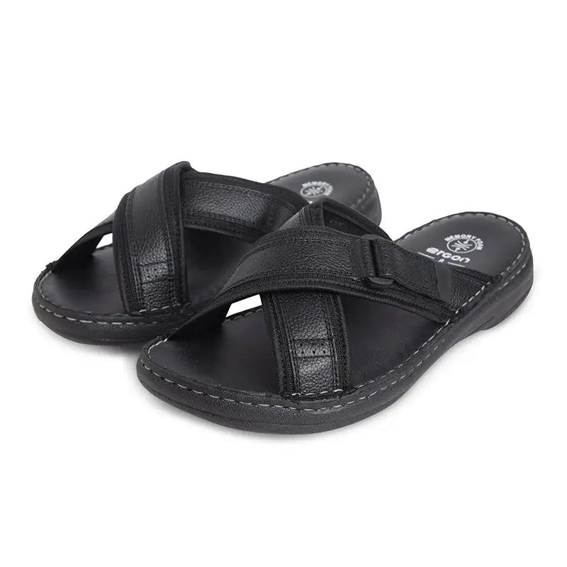 Black Ergon Men's Spring Field outdoor leather slipper with comfortable slip-on design and sturdy sole.