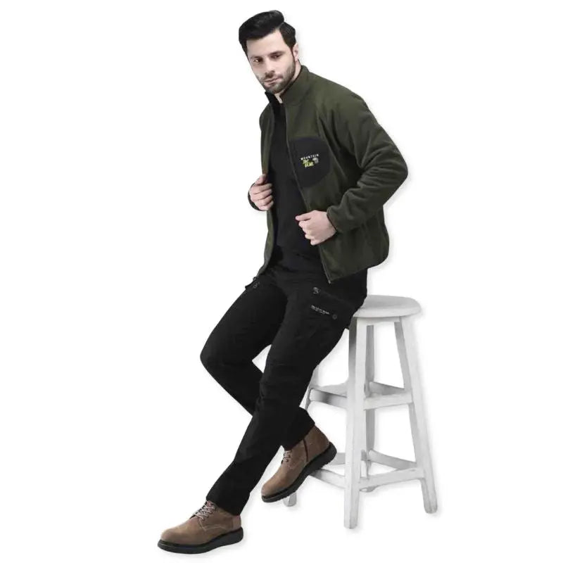 Indian Sports Gear men's tactical mountain wind jacket made of double fleece in olive green, designed for outdoor sports and activities.