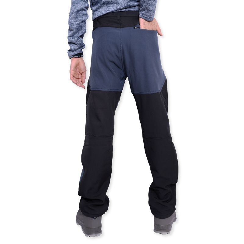 Black JAG men's snow-proof cargo and hiking pants with five pockets, designed for trekking and outdoor adventures.