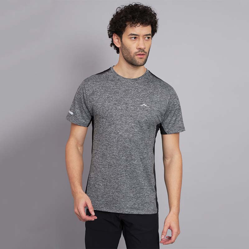 Reccy Men’s Athletic Outdoor Ultra light T-shirt - Summit Gray / S - T-shirt
