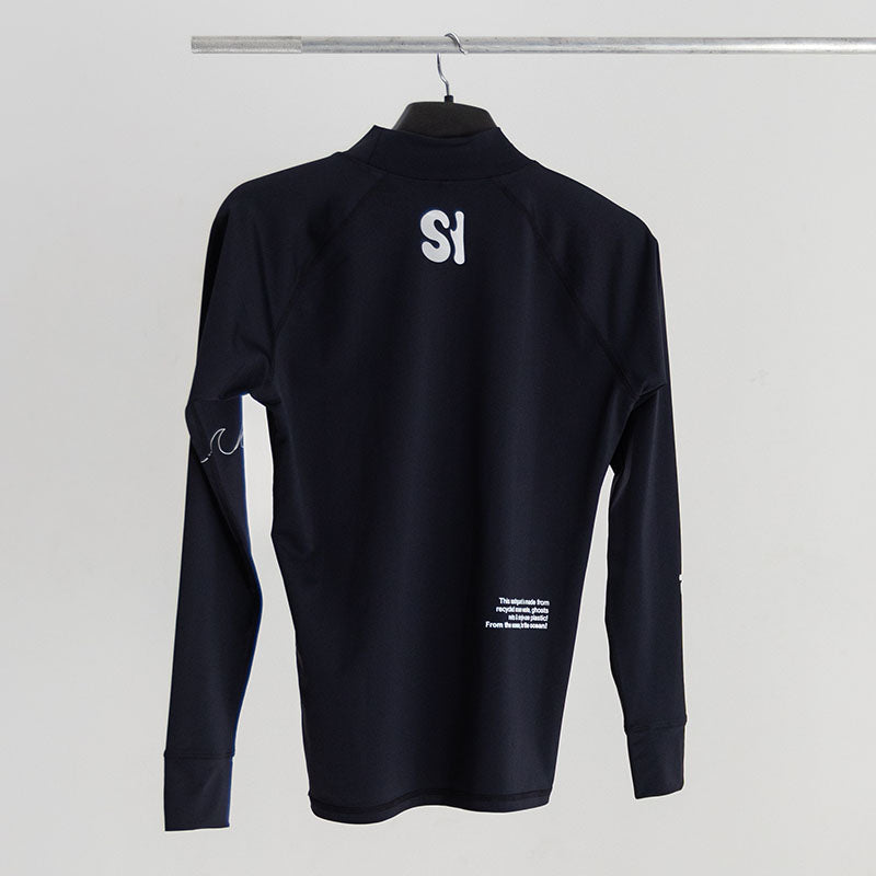 Surface Interval Women's Oceanic Human Rash Guard full sleeve T-shirt in black, designed for sun protection and active wear.