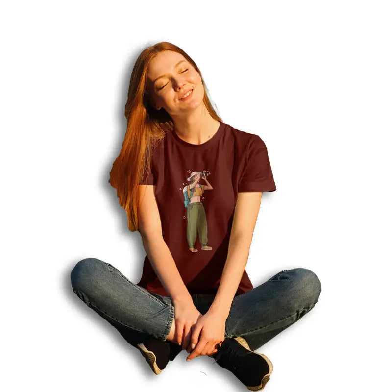 The Mahua Store Women’s The Explorer-Female Print T-shirt - Red / XS - T-shirt